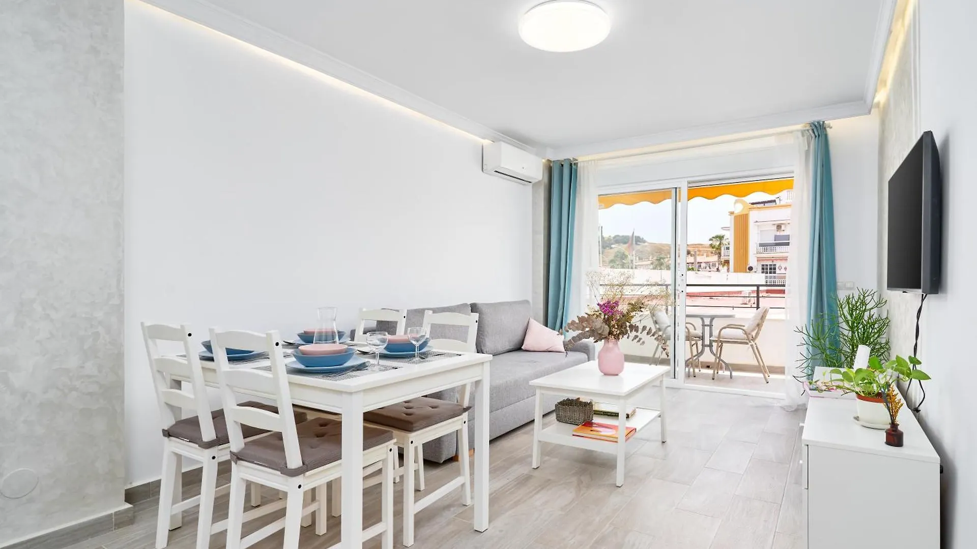 Daire Beachside Bliss Caleta De Velez